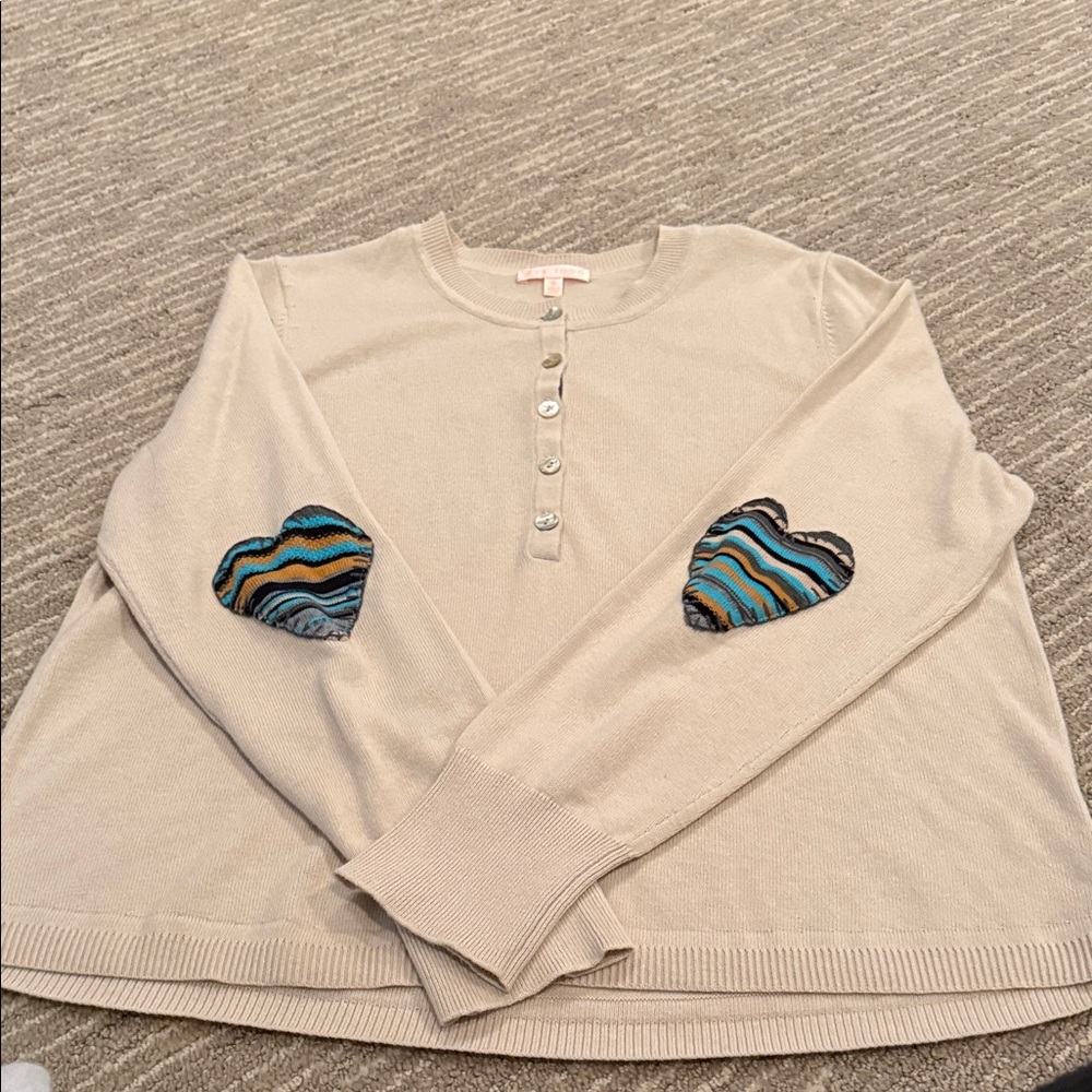 Lisa Todd size medium cotton sweater with heart patches